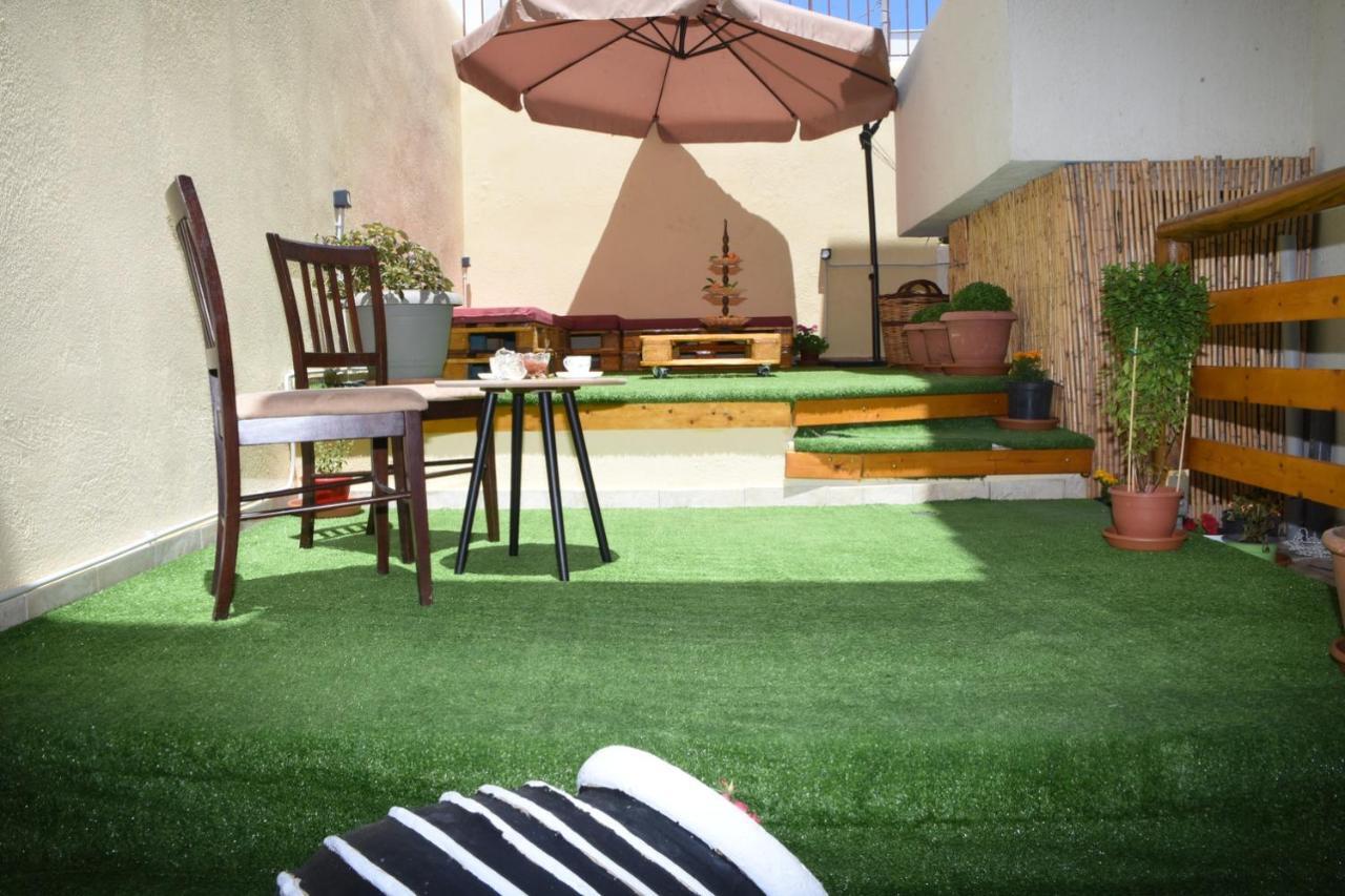 Little Yard Studios & Apartments #2 Naxos City Екстериор снимка