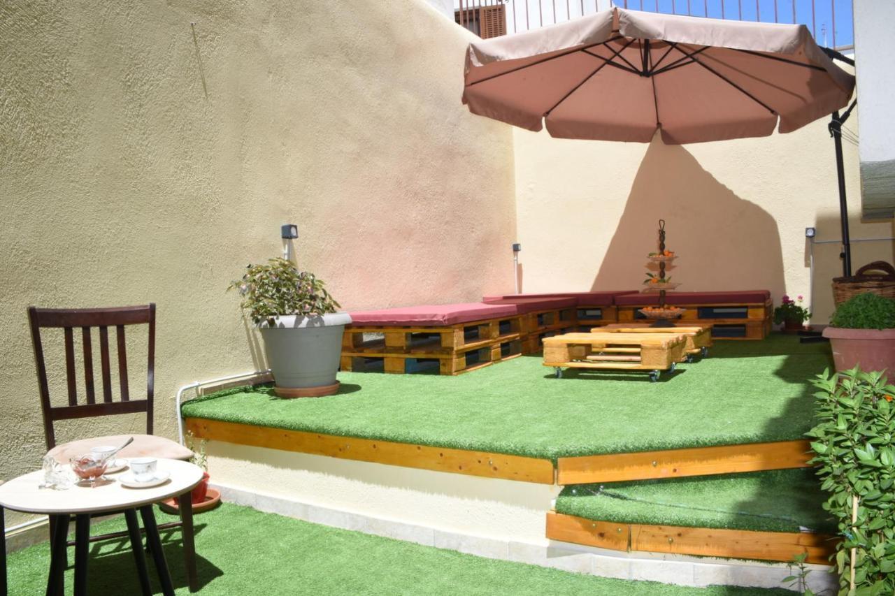 Little Yard Studios & Apartments #2 Naxos City Екстериор снимка