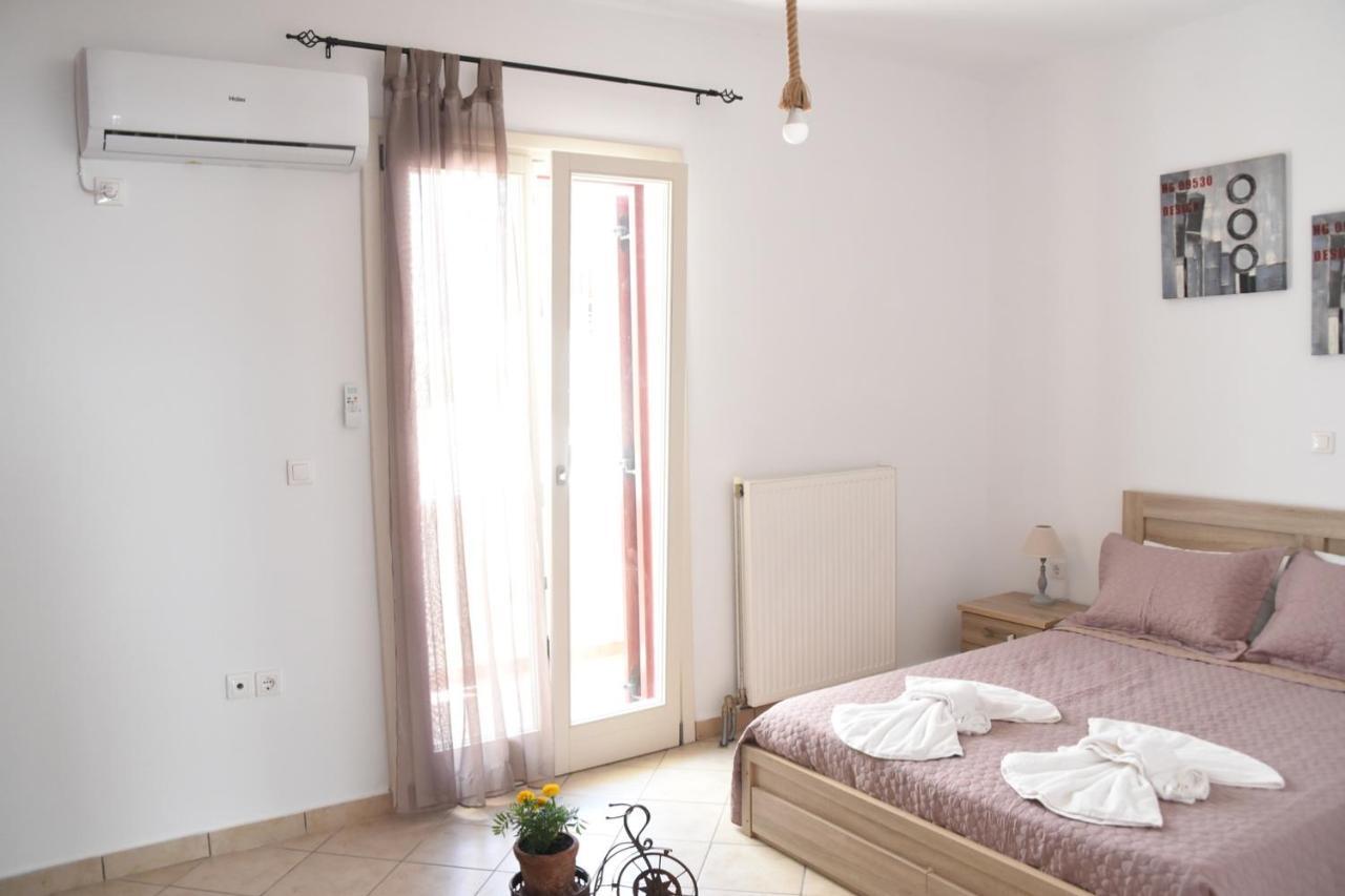 Little Yard Studios & Apartments #2 Naxos City Екстериор снимка